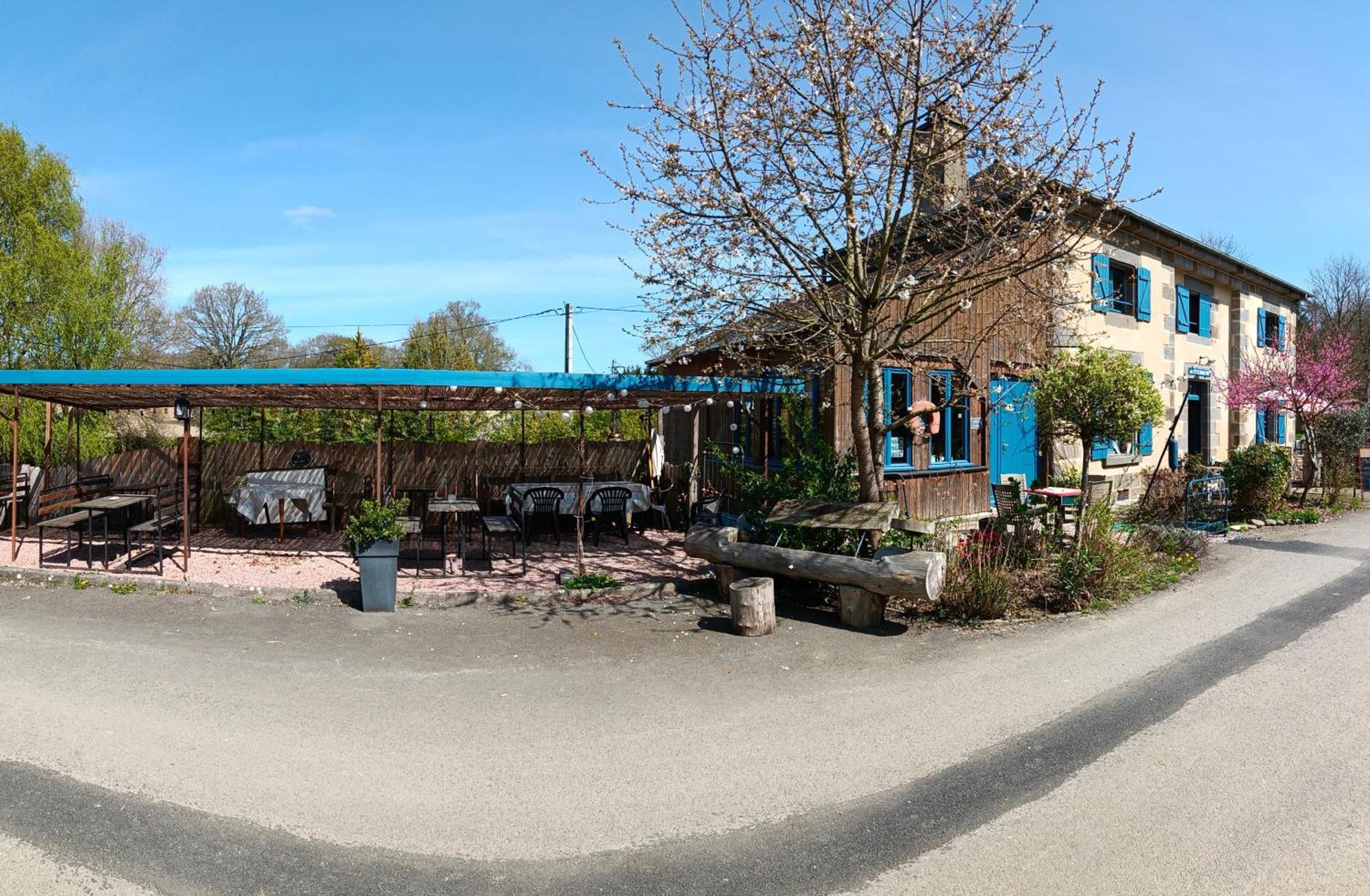 Ille Flottante, Maison Eclusiere Et Hebergements Insolites Sur Le Canal Hédé Exterior foto